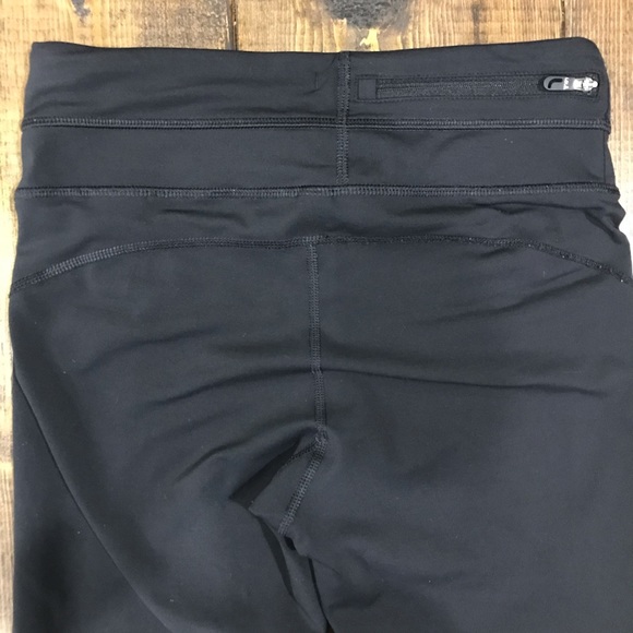 Lolë Run Capri - Picture 11 of 12